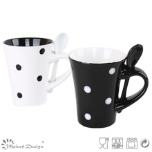 Caneca de cerâmica 11oz preto e branco com colher para promoção